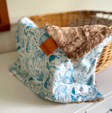 Load image into Gallery viewer, Blue Fauna Lovey