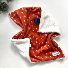 Load image into Gallery viewer, Rust X Lovey