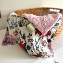 Load image into Gallery viewer, Vintage Wildflower Lovey