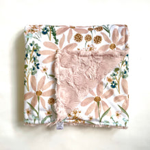 Load image into Gallery viewer, Wildflower Cozy Blanket