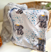 Load image into Gallery viewer, Elephant Cozy Blanket
