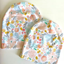 Load image into Gallery viewer, Pastel Floral Slouchy Beanie
