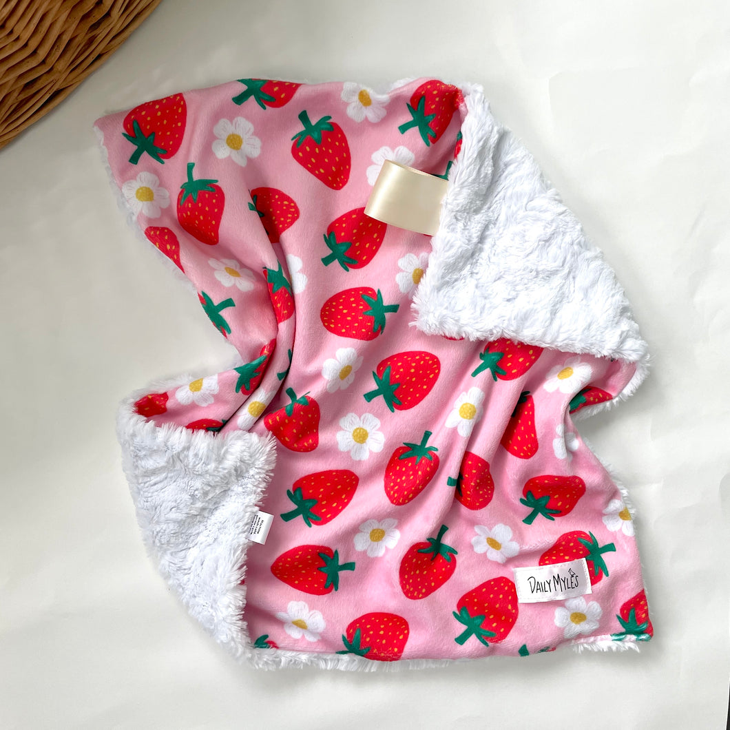 Strawberry Blooms Lovey