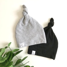 Load image into Gallery viewer, Bamboo Top Knot Hats
