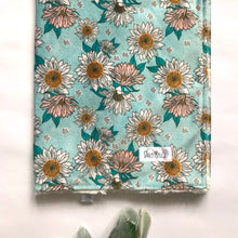Load image into Gallery viewer, Boho Floral Blanket

